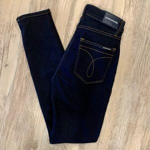 Calvin Klein High rise Skinny Jeans 25x32